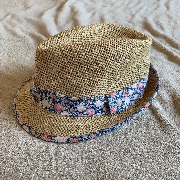 Pins and needles hat! - Picture 3 of 6